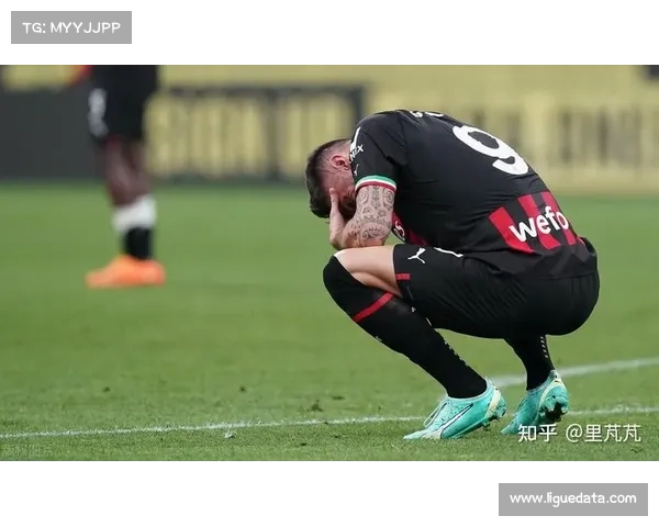 克雷莫内塞门将多次神扑，虽败犹荣获评最佳