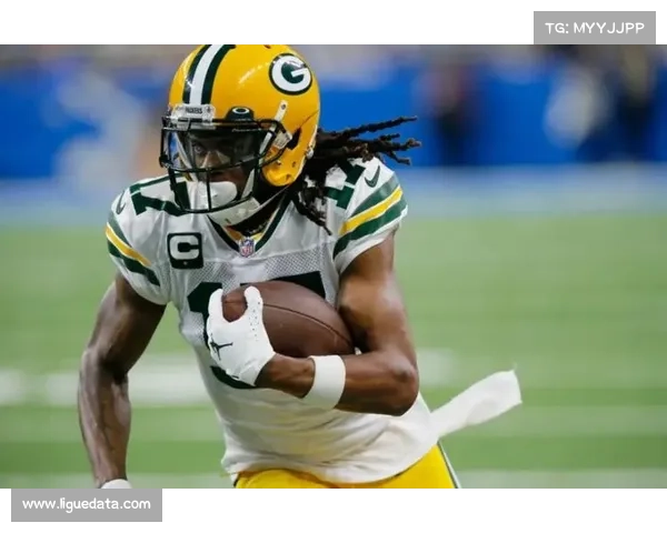 NFL明星四分卫脑震荡协议通过，确认可出战分区决赛